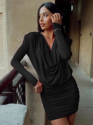 Custom Package Hip Dress Wrinkled Temperament Sexy Fashion Bag Hip Long Sleeve Skirt Dress