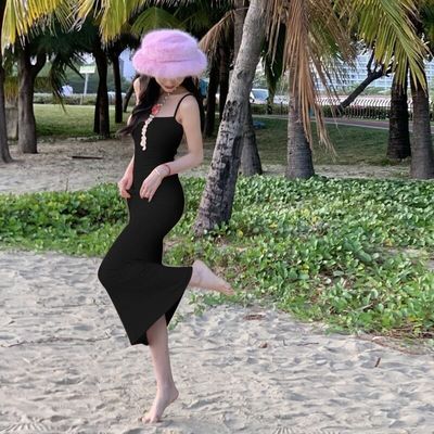 One-line Neck Halter Halter Sexy Fashion Pure Wind Slim Waist Waist Long Dress