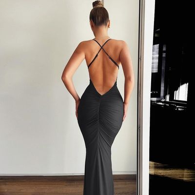 New solid color fishtail skirt sexy halter dress