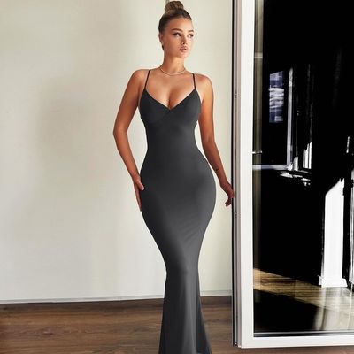New solid color fishtail skirt sexy halter dress