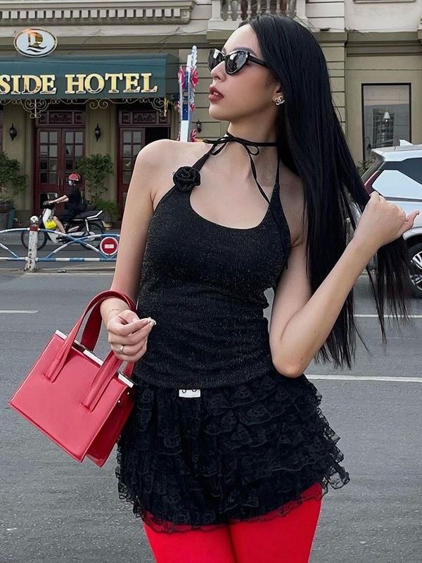 New Fashion Sexy Spice Embroidered Lace Up Halter Slim Waist Solid Color Vest